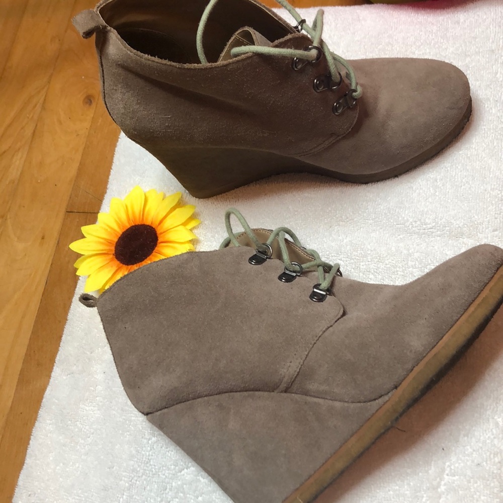 Steve Madden wedges